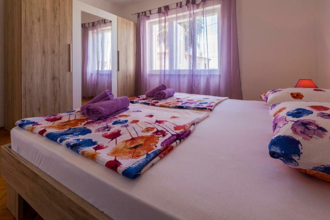 Apartment Dvorska Цриквеница Экстерьер фото