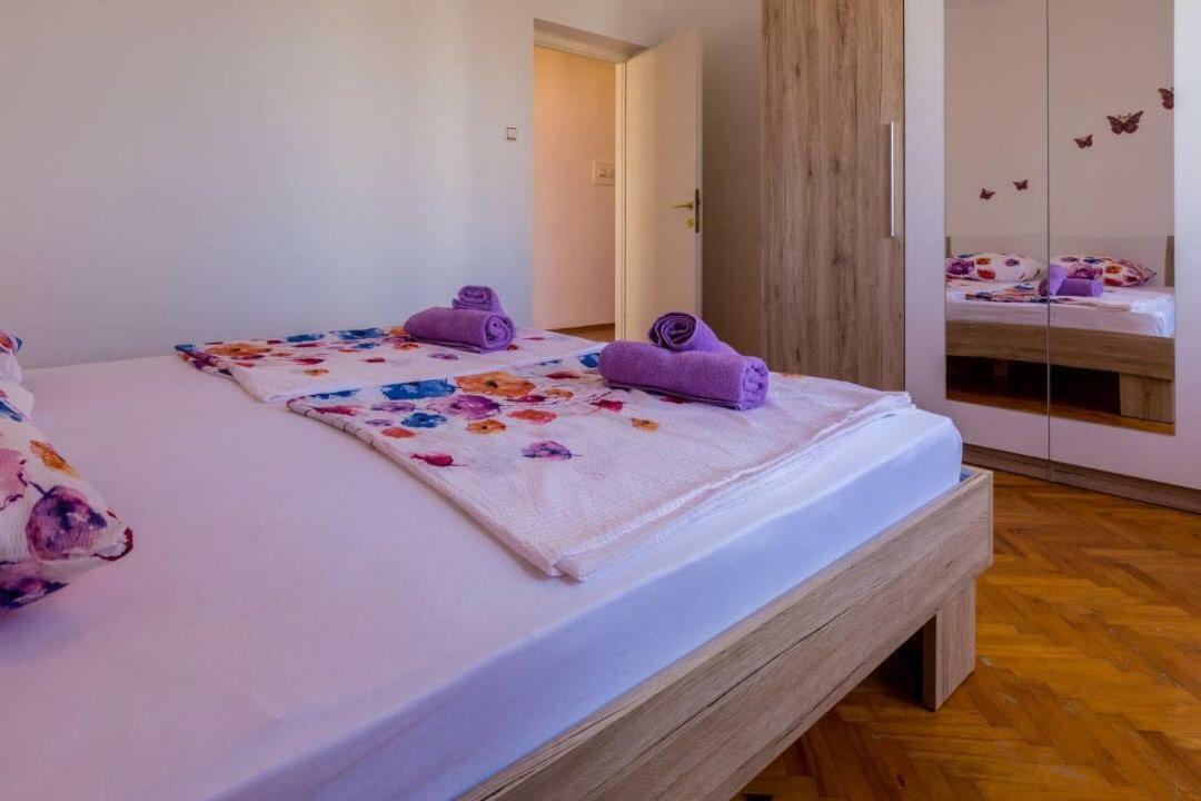 Apartment Dvorska Цриквеница Экстерьер фото